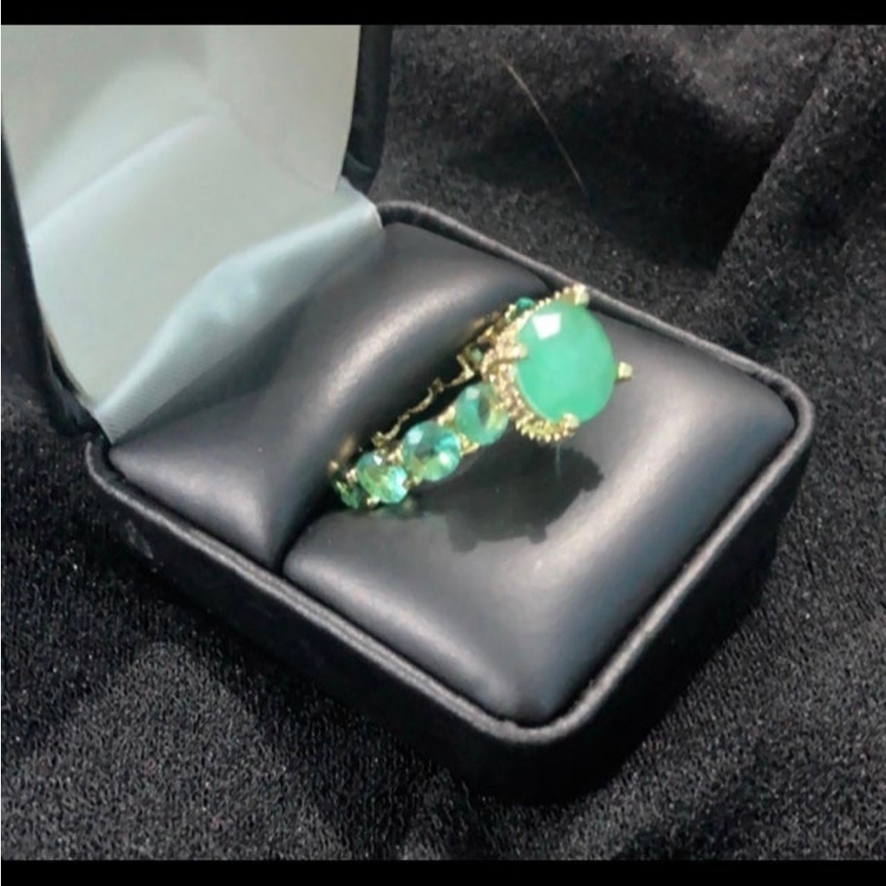 1CT Columbian Emerald Eternity Ring Size 7.5